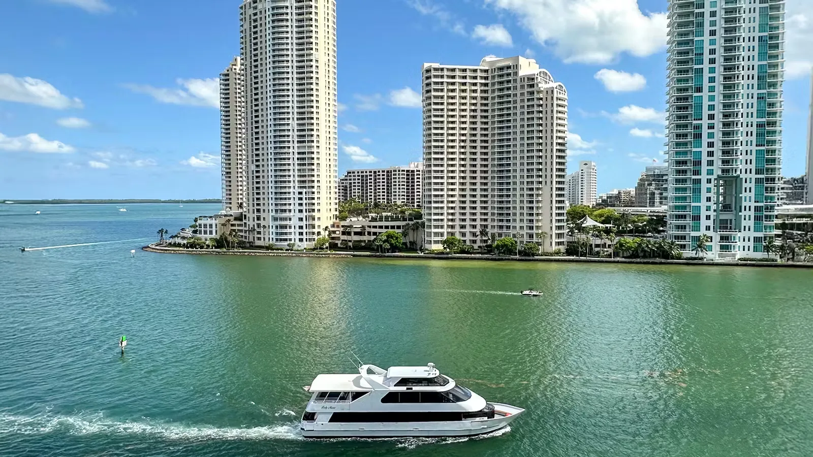Biscayne Bay саятангийн аялал